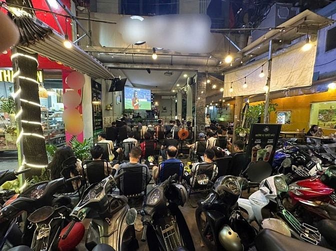 Sang quán cafe căn góc 2MT khu ăn uống sầm uất, Phường 1, Quận Gò vấp 