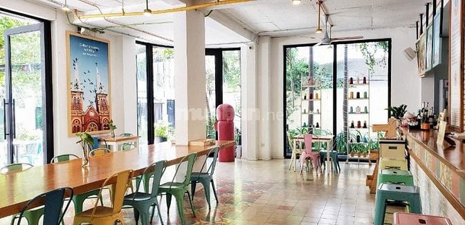 SỐC! Mặt Bằng 180M² Tầng Trệt Nguyễn Cửu Vân - Bình Thạnh - Free Setup