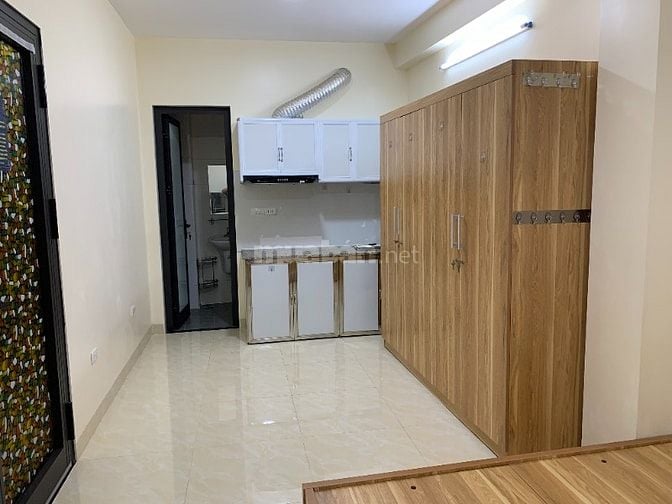 Phòng studio 20m2,Tầng 5,02 cửa sổ.