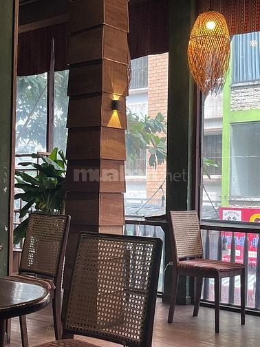 Cần gấp 5 nhân viên bán cà phê và đóng gói 