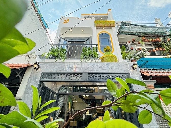 CHÍNH CHỦ BÁN NHÀ MỚI XÂY DIỆN TÍCH RỘNG NGAY LOTTE ĐÚC 1L ẦU 3PN