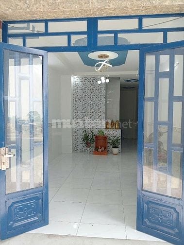 Bán nhà gấp Thị trấn Cần Giuộc ,shr 1tret 2 lầu . giá 1.7 tỷ 