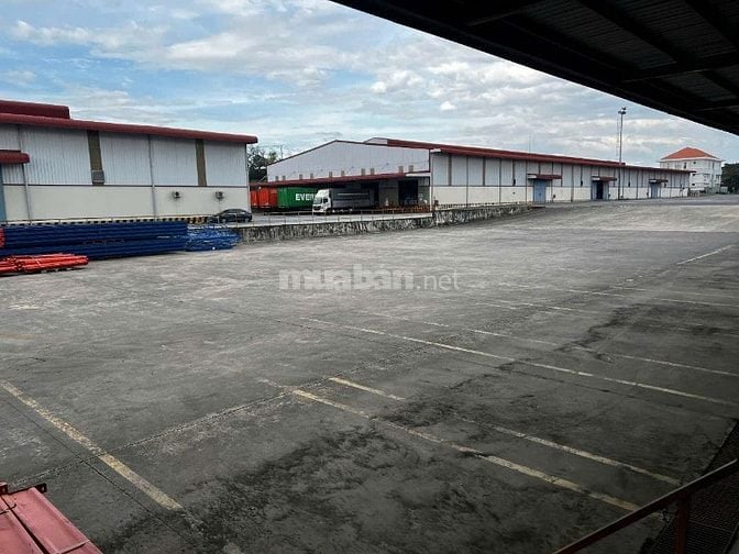 Cho thuê 2 kho xưởng đẹp,gần KCN Vĩnh Lộc, Quốc Lộ 1A , 800m2 &1.200m2