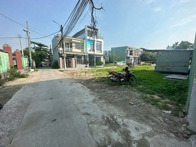 LÔ ĐẤT KIỆT OTTO HOÀNG VĂN THÁI - DT 60m2- (Ngang 5.48m × Dài 11m)