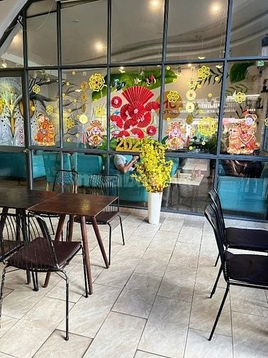 Sang nhượng quán Cafe 400m2 mặt tiền Âu Cơ, đã mở 4 năm