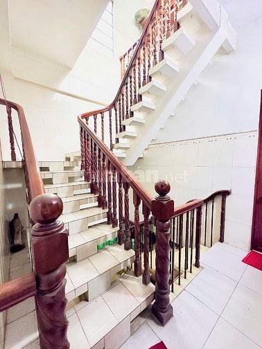 Chính Chủ Bán Gấp Nhà 3 Lầu Diện tích Khủng Nở hậu Đến 9m