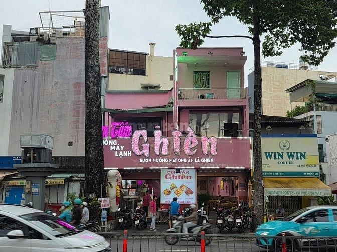 Cho thuê 215 Đường 3/2, Phường 9, Quận 10, đối diện Việt Nam Quốc Tự