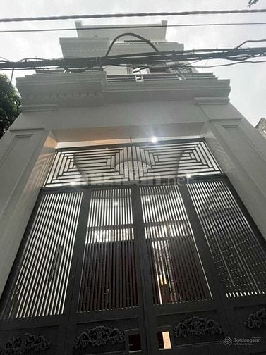 Chính chủ bán lại nhà liền kề ngõ 105 Xuân La 32m2x5 tầng giá 11 tỷ