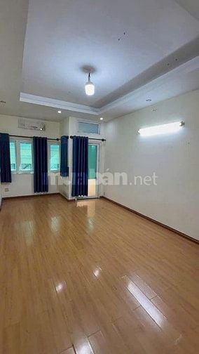 Cho thuê nhà hẻm 5m(XH) Nguyễn Đình Chiểu, P.2, Q.3 giá 20tr