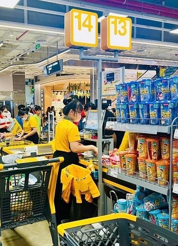 HỆ THỐNG SIÊU THỊ HÀN QUỐC-TUYỂN GẤP 15 NHÂN VIÊN TẠP VỤ/BÁN HÀNG