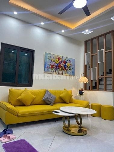 Bán nhà Vạn Phúc ô tô vào nhà 30m2, xây mới full nội thất, giá ngon