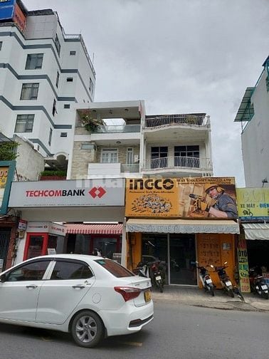 Bán nhà 6x20m, 3 tầng, mặt tiền Lạc Long Quân, 23 tỉ 990tr
