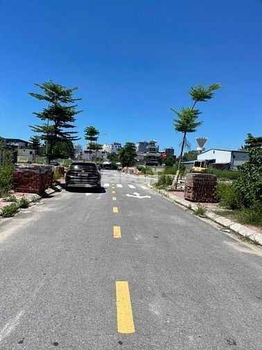 Bán đất TDC Cây đa dt 70m, ngang 5m dài 14, vị trí đẹp nhất dự án