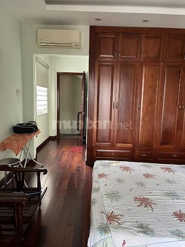 Cho thuê mặt bằng MT Ngô Gia Tự, P.3, Q.10 giá 20tr