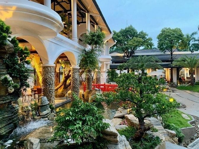 MT Đường 40m : DT :50X100 (5.000m2) /Giá :360tỷ