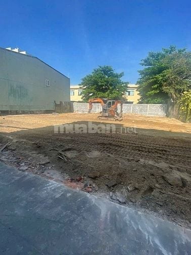 Lô đất sát biển Mỹ Khê 300m2 nở hậu. Giá chỉ hơn 60tr/m2