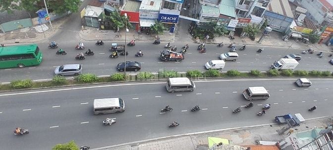 Bán nhà MT Trường Chinh, dt 9 x 25m, CN 220m2, Cấp 4, có HĐT 40tr/th