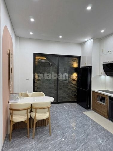 Nhà đẹp long lanh ngõ Bắc Cầu, LB giá 6.6 tỷ, hơn 47m2x4T, ẢNH THẬt 