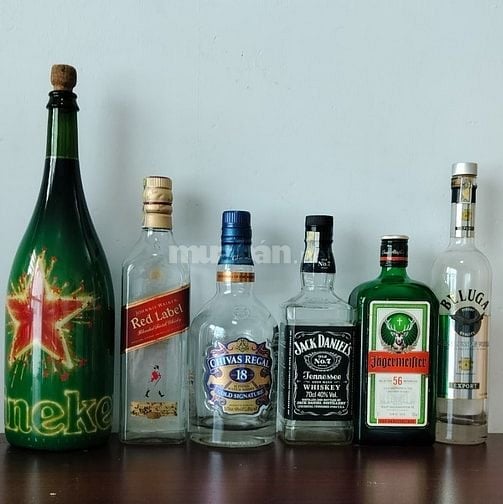 Bán 6 vỏ chai rượu ngoại 300k, 