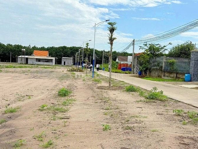 Cách KCN Minh Hưng 300m vị trí quá đẹp để ở hoặc đầu tư