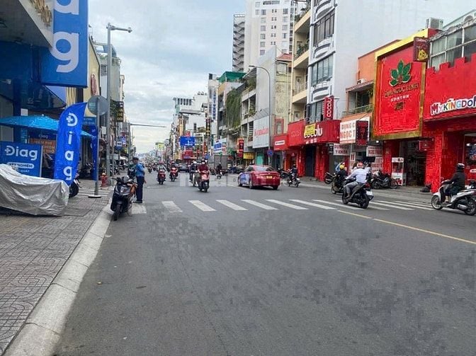 Bán nhà MT Sư Vạn Hạnh Q10 dt: 3.2m x 11m 1 lững 1 lầu giá 6 tỷ 8.