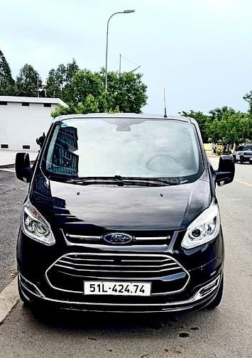 Nghệ sĩ Bán rẻ siêu phẩm FORD TOURNEO 2022 VIP LIMOUSINE PRESIDENT 