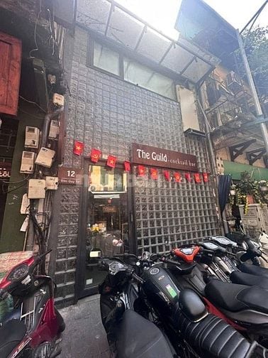 Cho thuê nhà số 12 Đào Duy Từ, Hoàn Kiếm 150m giá 70 triệu 1 tháng