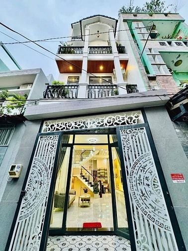 Bán gấp nhà ở đường Cao Thắng, phường 5, quận 3, giá 2 tỷ 750 triệu 