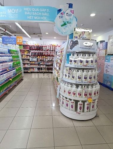 QUẬN 12 CẦN BỔ SUNG 5 BẠN NAM NỮ LÀM KHO 