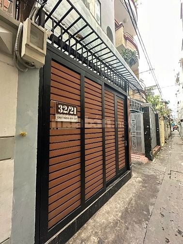 BÁN GẤP NHÀ TRUNG TÂM QUẬN 3 - HẺM 32 CAO THẮNG 