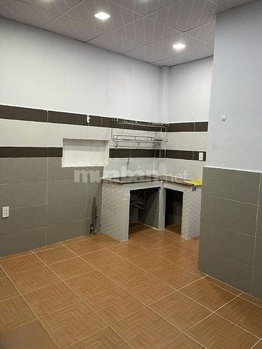 Cho thuê nhà hẻm 3m(BG) Nguyễn Gia Trí, P.25, Q.Bình Thạnh giá 9tr
