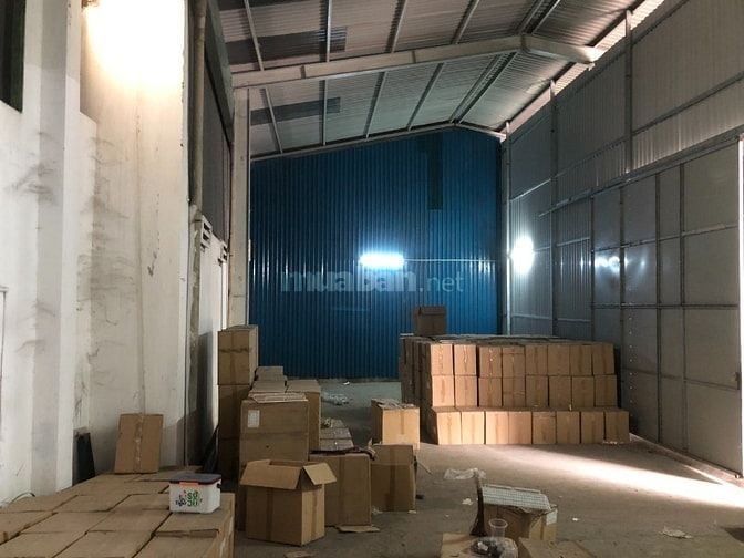 Giá 13 Triệu!! Kho Gò Dưa, Phường Tam Bình, Quận Thủ Đức_DT 200m2.