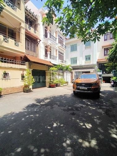 Bán nhà 282/4 Nguyễn Trọng Tuyển, Quận Phú Nhuận, nội thất cao cấp