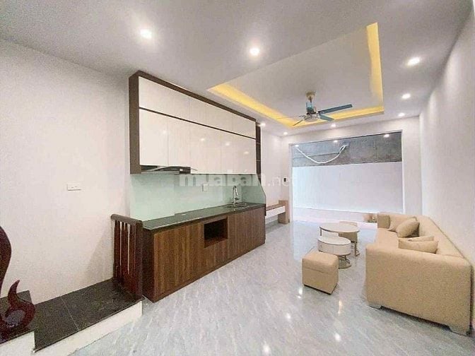 Bán nhà riêng 5 tầng gần hồ mậu lương, khu dân cư sầm uất, giá 9.2 tỷ