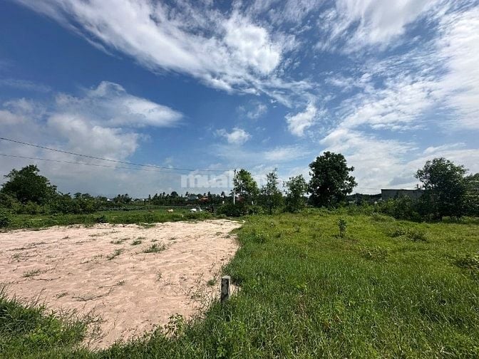 111m2 P LaGi Gần Biển Giá Chỉ 600 TRiệu Cực Rẻ