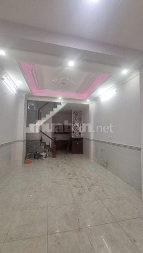 10 TRIỆU/ THÁNG NHÀ 4X10 1LAU 2PN 2WC NHÀ MỚI SƠN SỬA NGAY CHỢ