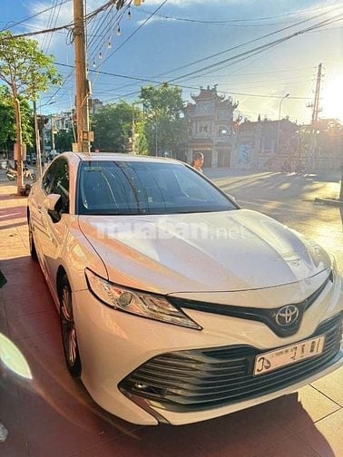 Camry 2.5Q 2019 1 chủ từ đầu xe đẹp