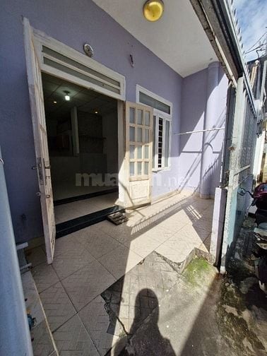 Bán nhà riêng cập ngay bệnh viện gò vấp Quang Trung, P11, Gò Vấp. 
