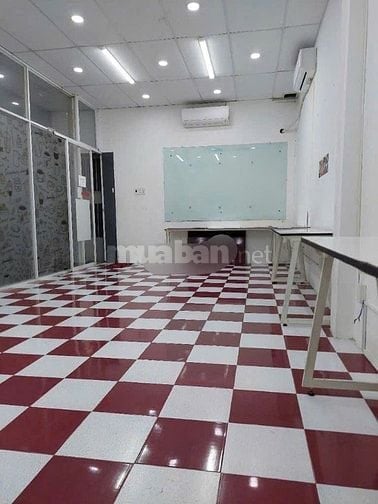 Cho thuê nhà MTNBộ 10m(XT) Phạm Phú Thứ, P.11, Q.Tân Bình giá 15tr 