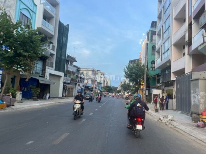 BÁN NHÀ MẶT TIỀN KINH DOANH SẦM UẤT QUẬN 11 , 4 TẦNG 90M2 CHỈ NHỈNH 19