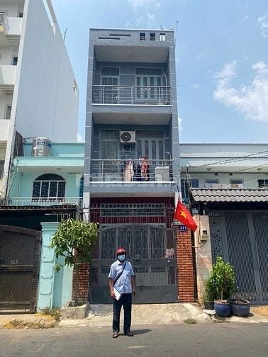Tôi bán nhà 220/1A Nguyễn Oanh đường 12m giá: 8.5 tỷ 