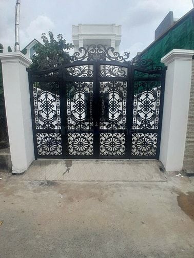 NHÀ MỚI 100% TÂN CỔ ĐIỂN NGAY TRUNG TÂM THỦ DẦU MỘT
