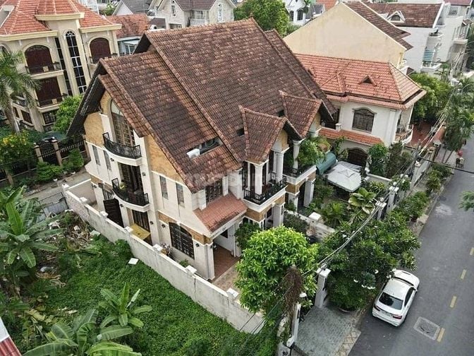 Bán Villas Căn Góc Huỳnh Văn Bánh, 15x20m, cn 282m2, Giá Thơm 36 Tỷ