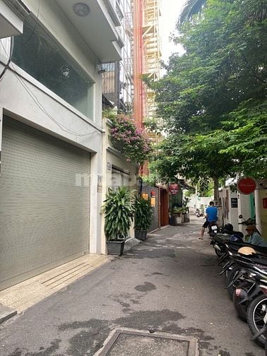 Cho thuê nhà Quận 3 - HH1/2. - hẻm xe hơi Trần Quốc Thảo.