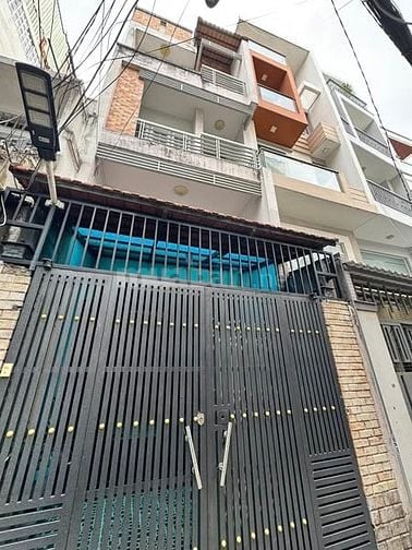 Bán nhà HXH Lê Văn Sỹ Phú Nhuận 55m2 (4x14m) 5 tầng 5PN chỉ 8 tỷ x tl