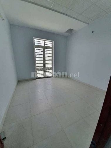 Nhà Bình Tân Giá 2 Tỷ 150 triệu, Nhà 1 Lầu, Có 3 Phòng ngủ, 