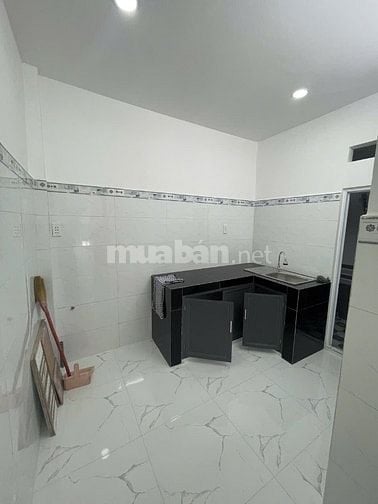 Nhà hẻm 1/ thông đường liên khu 10-11 bình tân 2pn không quy hoạch