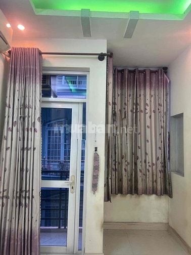 Cho thuê nhà mặt tiền đường số 19, P.4, Q.4 giá 14.5tr