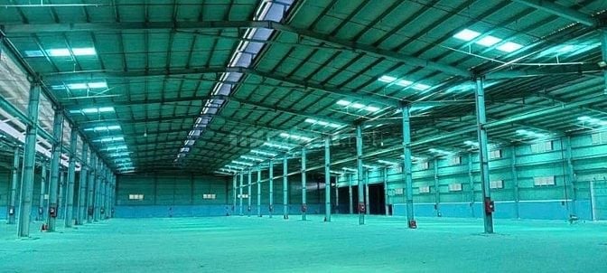 Cho thuê kho xưởng Bến Lức,Long An giáp Bình Chánh,khuôn viên: 4.300m2