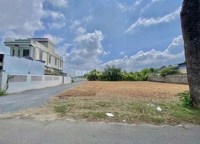 ĐẤT 2 MẶT TIỀN TÂN PHÚ TRUNG DT 324M2 GIÁ 475 TRIỆU, CÔNG CHỨNG NGAY